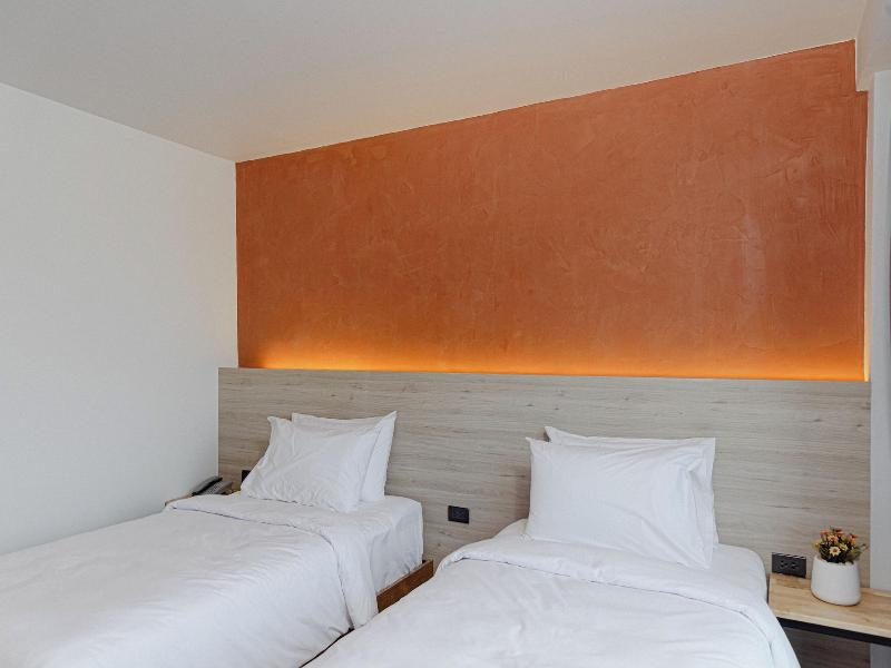 The Horizon Groove Hotel image