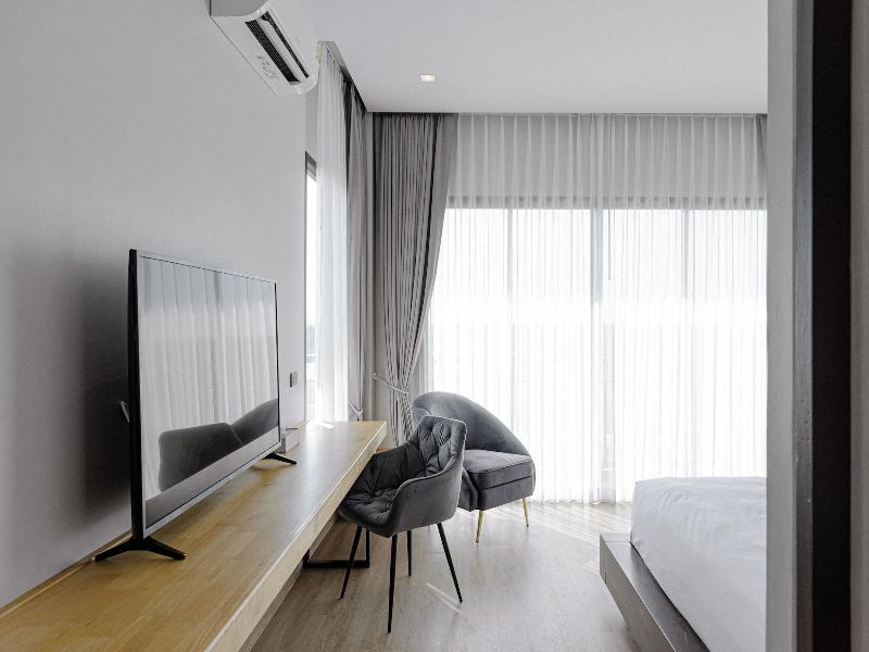 The Horizon Groove Hotel image