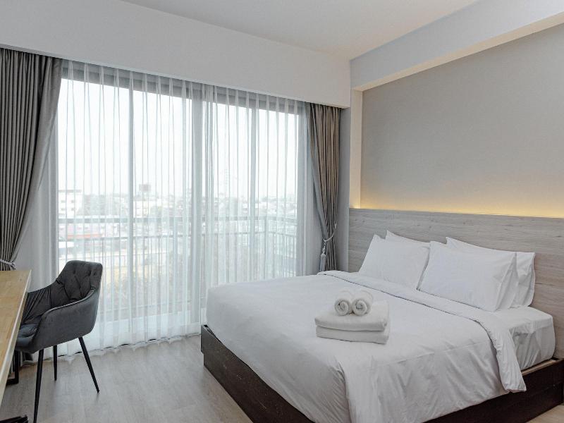 The Horizon Groove Hotel image