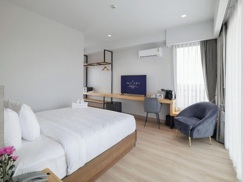 The Horizon Groove Hotel image