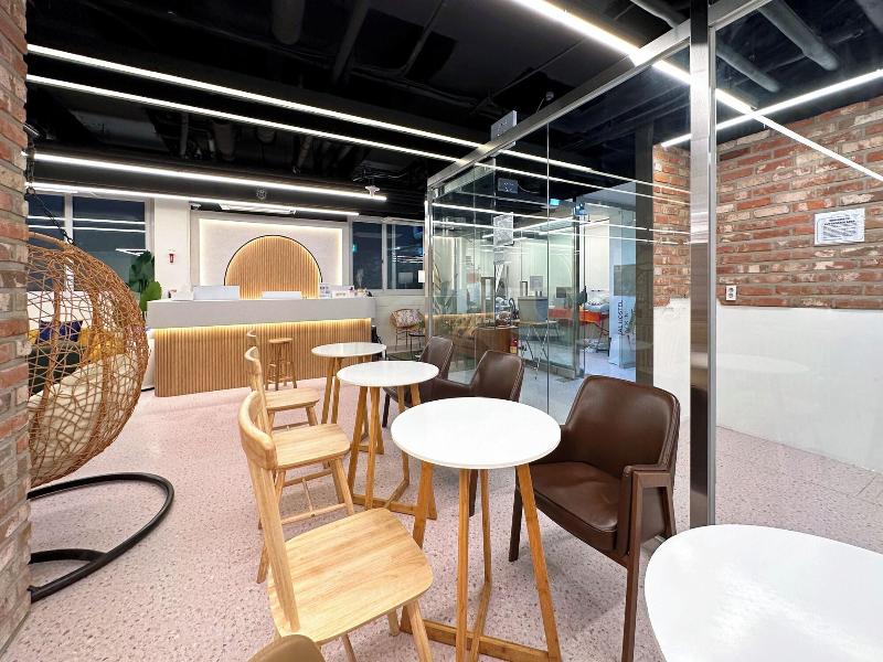 Oyo Hostel Myeongdong 6 image