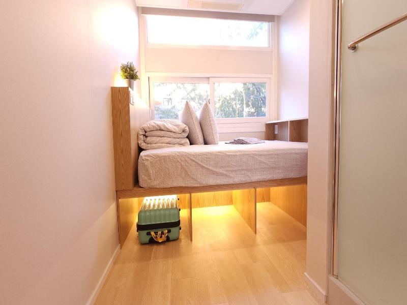 Oyo Hostel Myeongdong 6 image