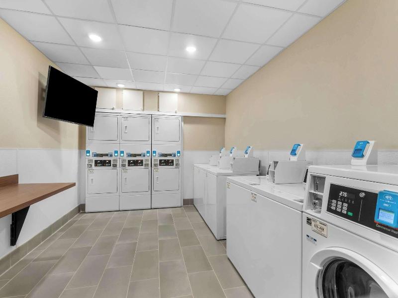 Everhome Suites Cheyenne