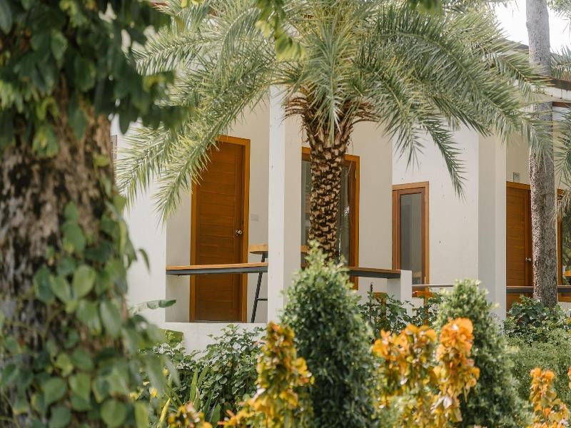 Diamond Beach Resort image