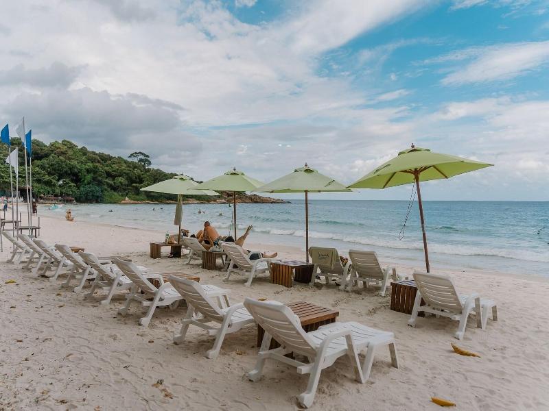 Diamond Beach Resort image
