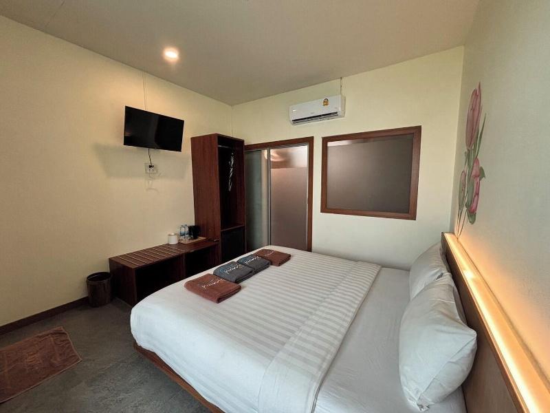 Diamond Beach Resort image