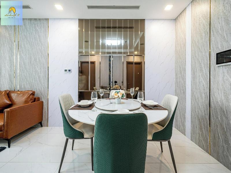 Landmark 81 Skyscraper image
