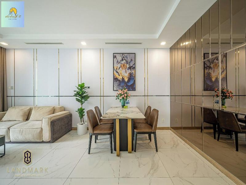 Landmark 81 Skyscraper image