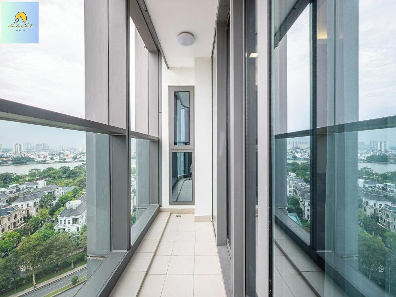 Landmark 81 Skyscraper image
