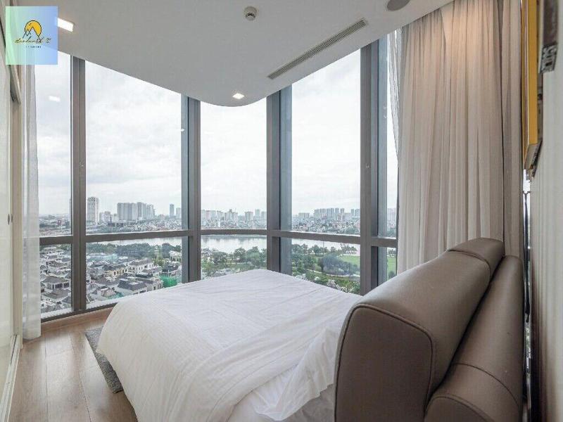 Landmark 81 Skyscraper image