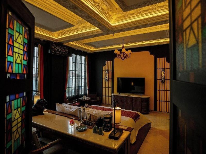 House Of Tugu Old Town Jakarta image