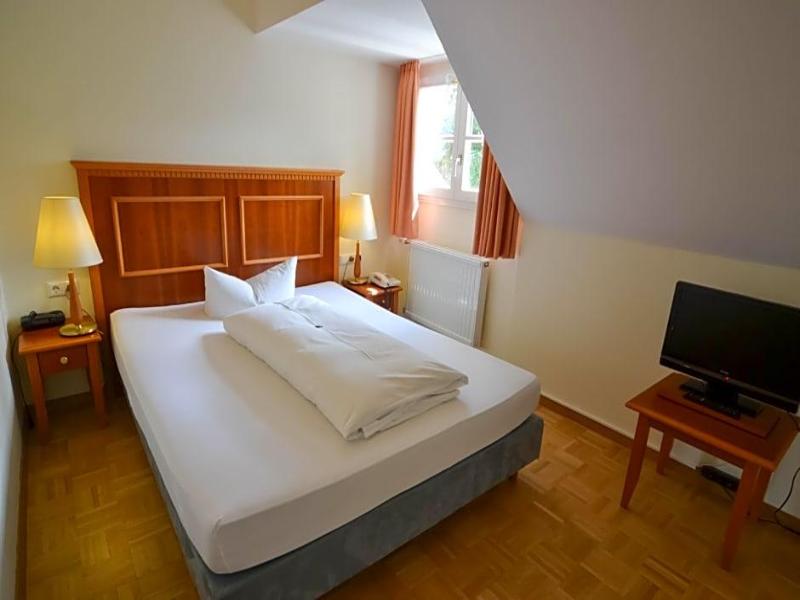 Seehotel Hubertus image