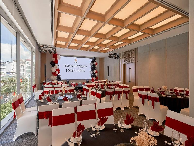 Adamas Boutique Hotel Nha Trang image