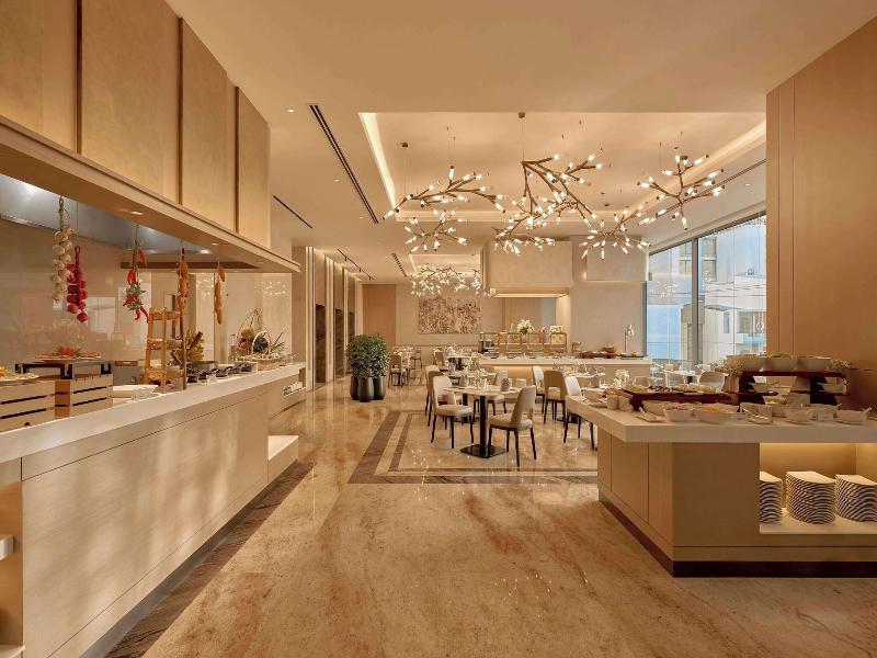 Adamas Boutique Hotel Nha Trang image