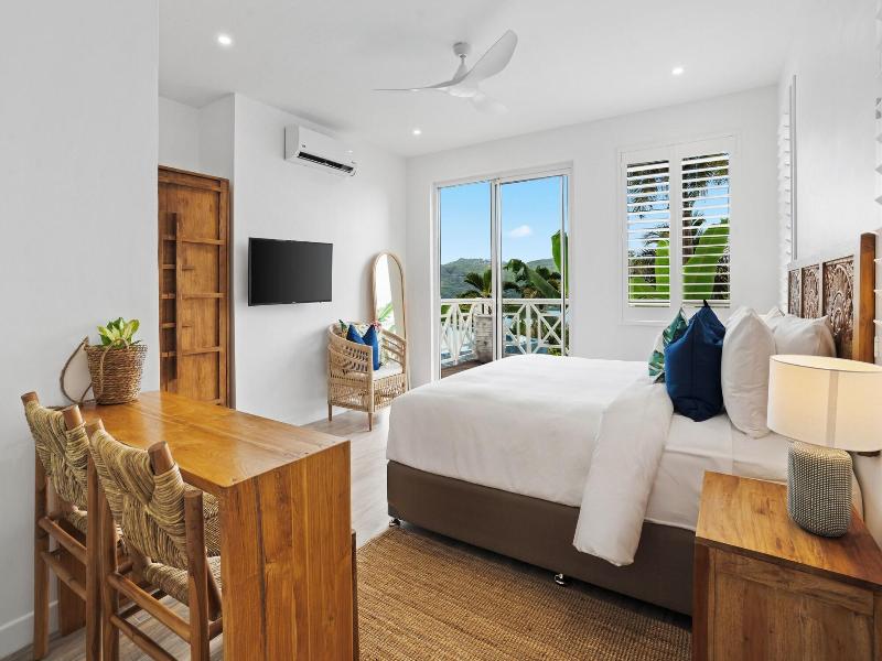 The Bay Seychelles Boutique Hotel And Apartments image