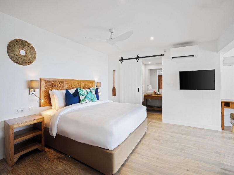 The Bay Seychelles Boutique Hotel And Apartments image
