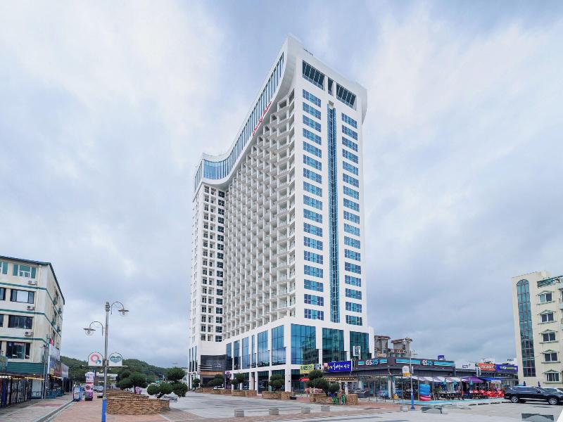 Urbanstay Naksan Beach