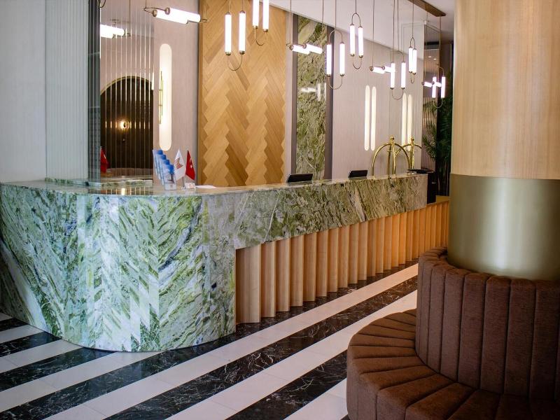 Sam Royal Hotel