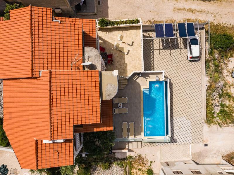 Apartments Ksenija image