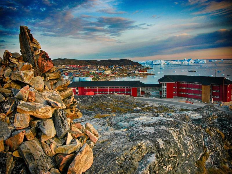 Hotel Arctic image