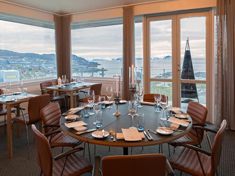 Hotel Arctic image