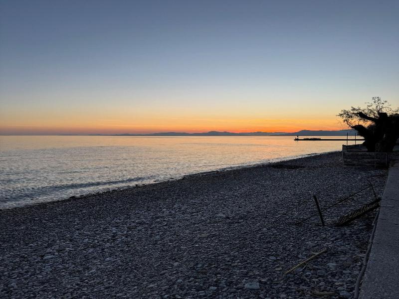 Kontemare Seascape image