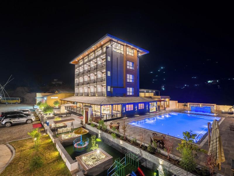Triple Crown Resort 4