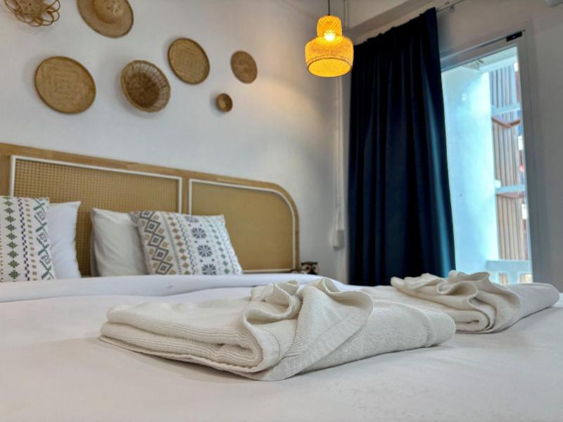 Charm Hostel At Jomtien image
