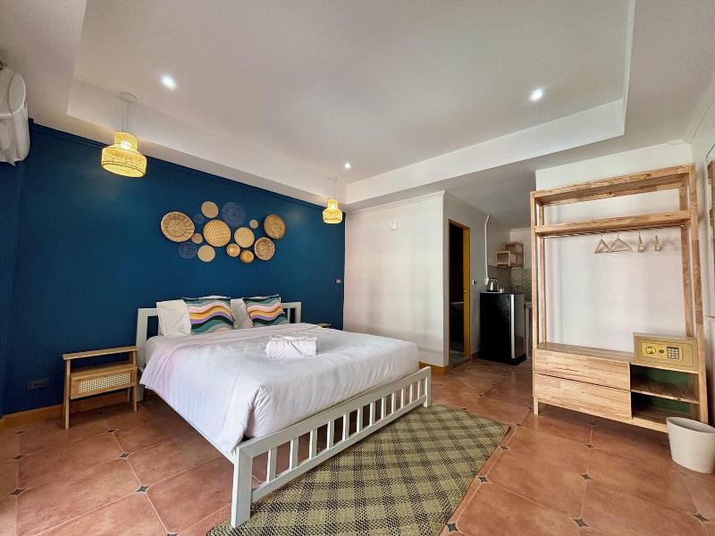 Charm Hostel At Jomtien image