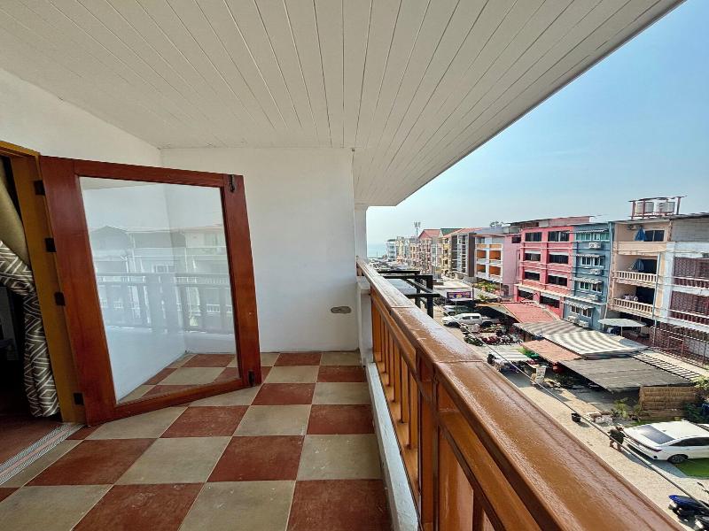 Charm Hostel At Jomtien image