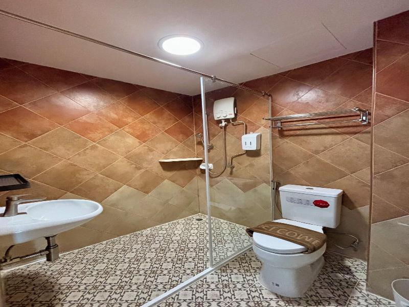 Charm Hostel At Jomtien image
