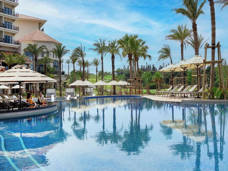 Pgm Hotel Resort Okinawa image