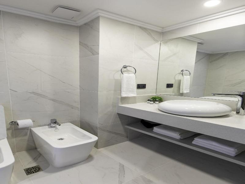 Hotel Solerios Mansa image