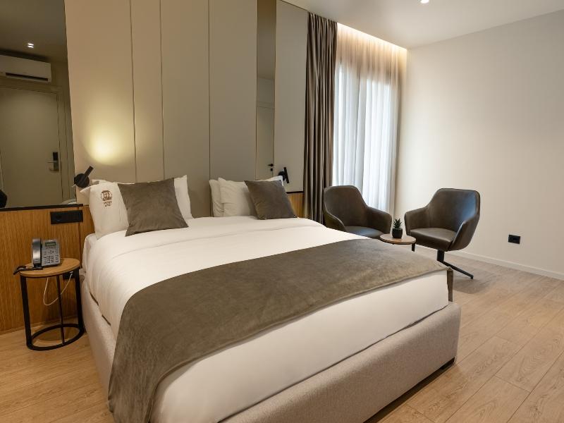Hotel Pusi image