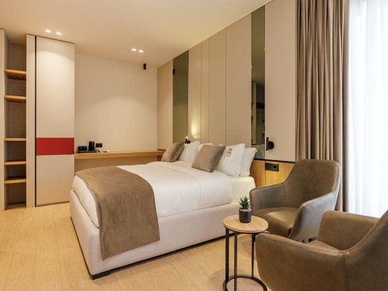Hotel Pusi image