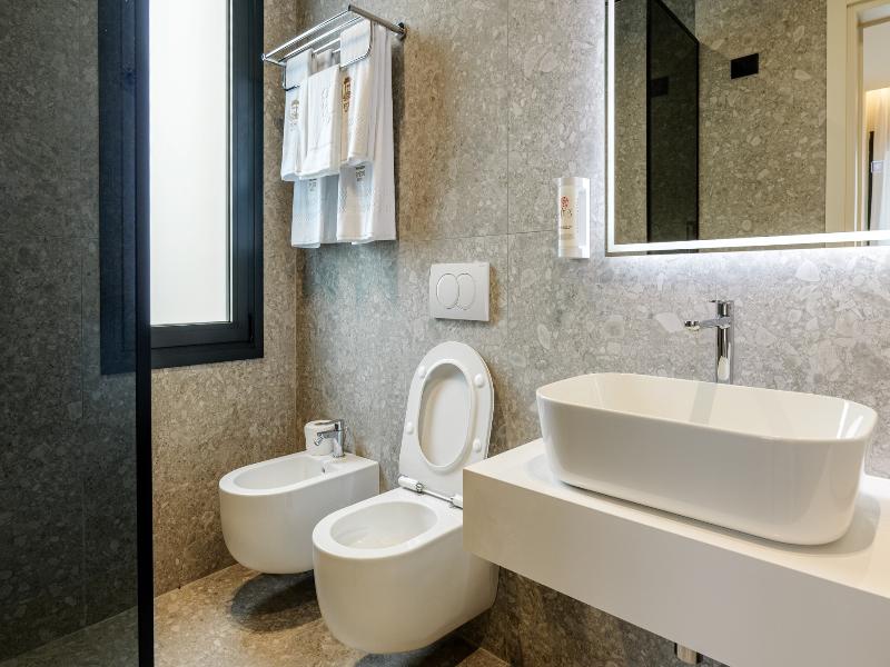Hotel Pusi image