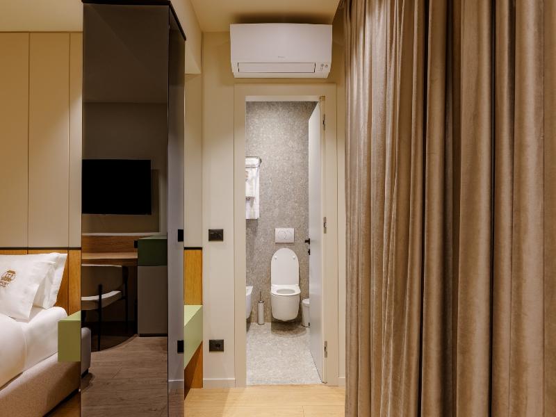 Hotel Pusi image