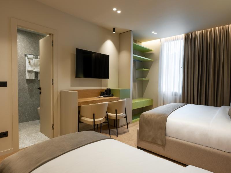 Hotel Pusi image