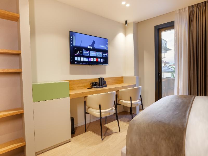 Hotel Pusi image