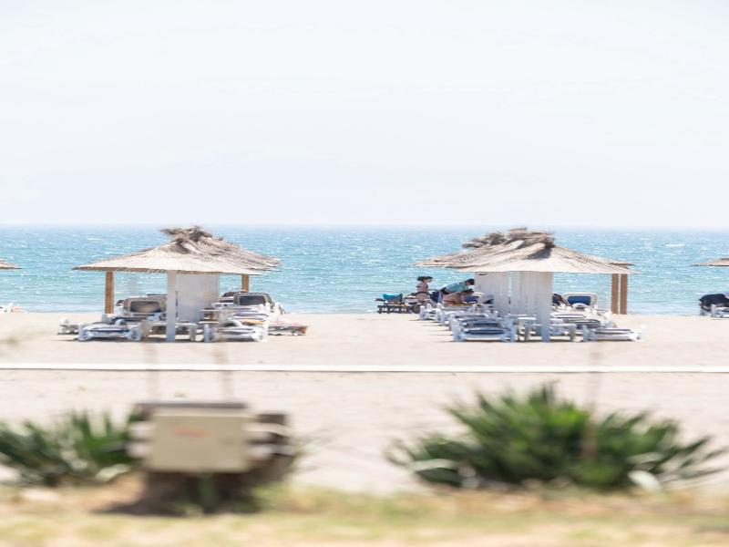 Safari Beach & Camping image