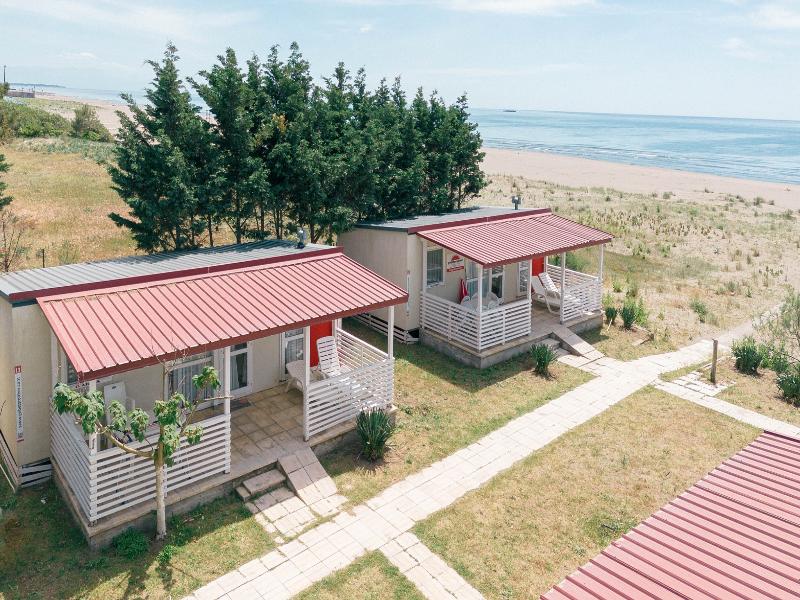 Safari Beach & Camping image