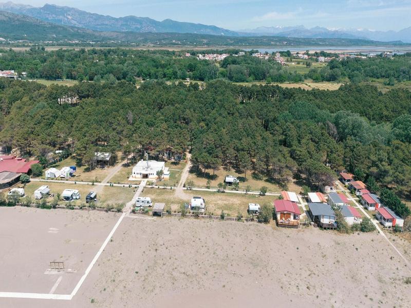 Safari Beach & Camping image