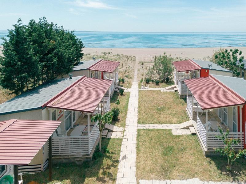 Safari Beach & Camping image
