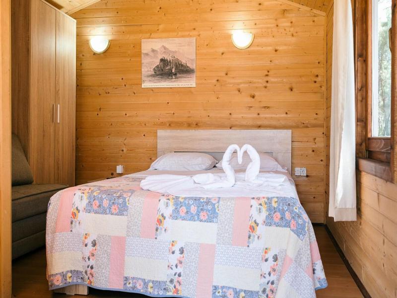 Safari Beach & Camping image