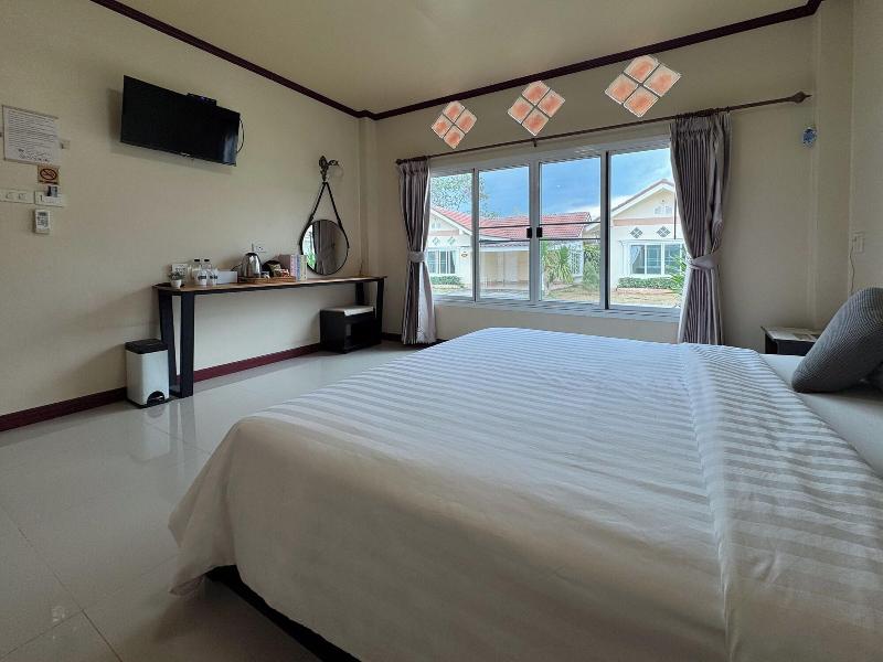 Aivarata Resort 3