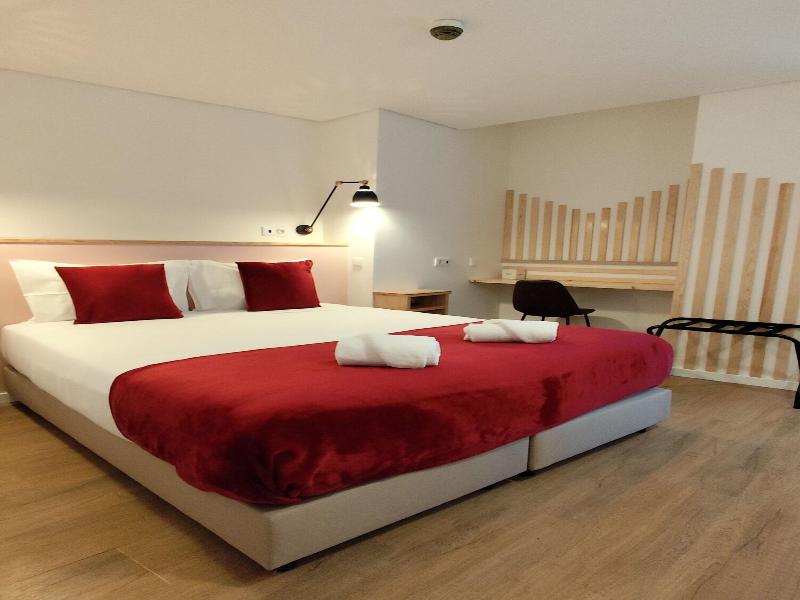 Bacalhoeiros 125 Hotel image