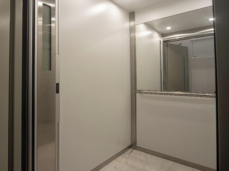 Bacalhoeiros 125 Hotel image