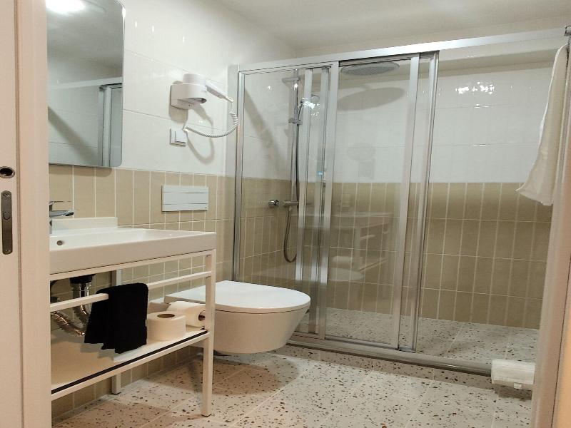 Bacalhoeiros 125 Hotel image