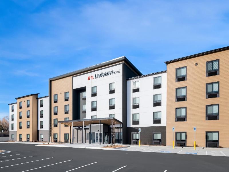 Livaway Suites- Syracuse