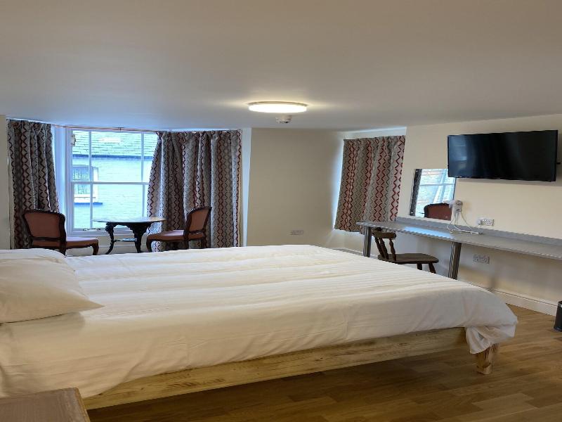 The Grand Harbour Hotel image